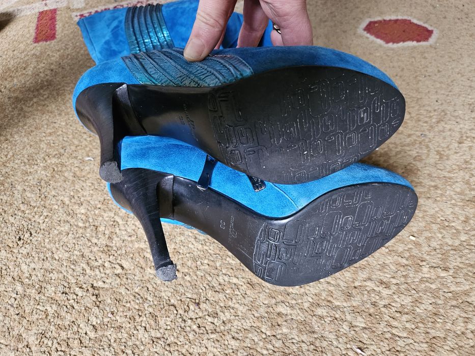 Чоботи замшеві каблук