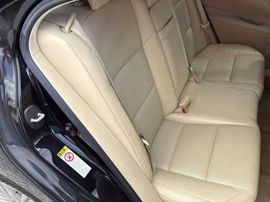 Lexus ES 350      2015