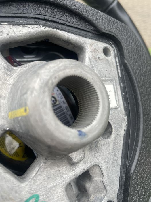 Кермо Руль BMW f10 гарний стан з невеликим пробігом