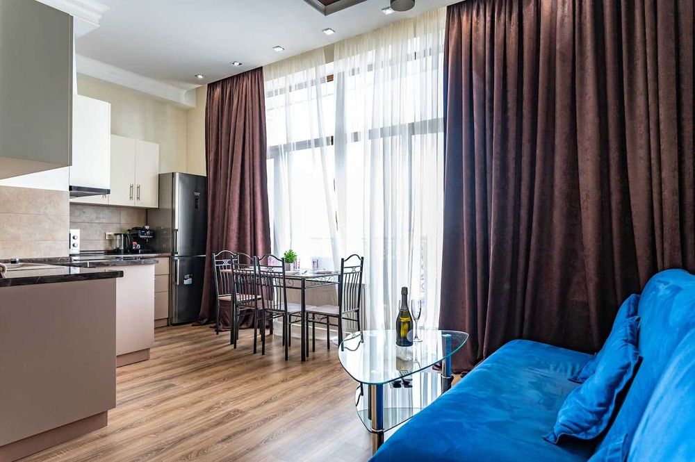 Аренда квартиры посуточно/долгосрочно в Аркадии джакузи/ террасой/1013