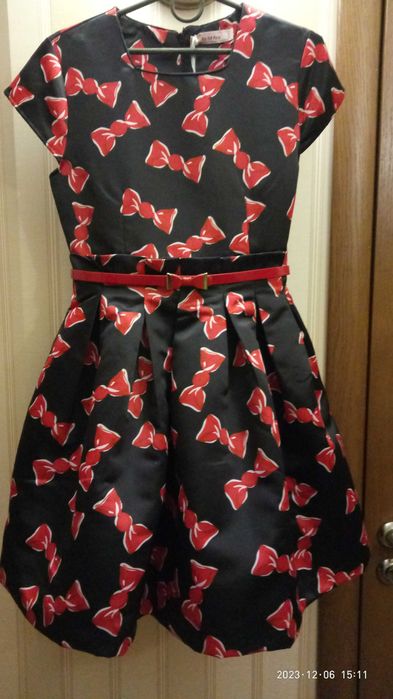 Плаття для дівчинки нарядне, святкове To be too.