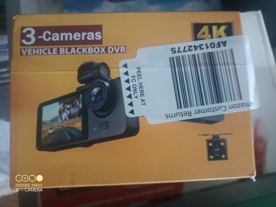 Продам регiстратор в авто 4к