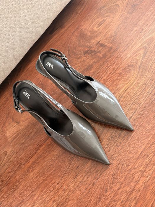 Sapatos stiletto zara