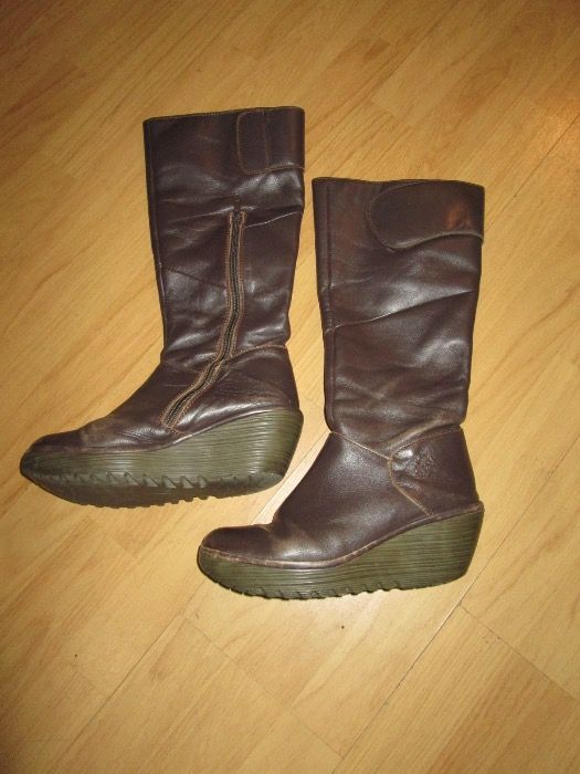 FLY LONDON - Botas de cano alto em pele