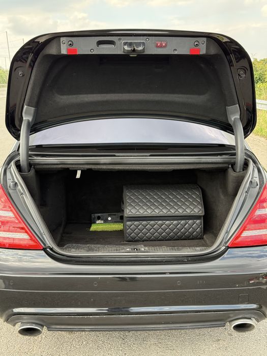 Продам Mercedes Benz  S 500 / W221