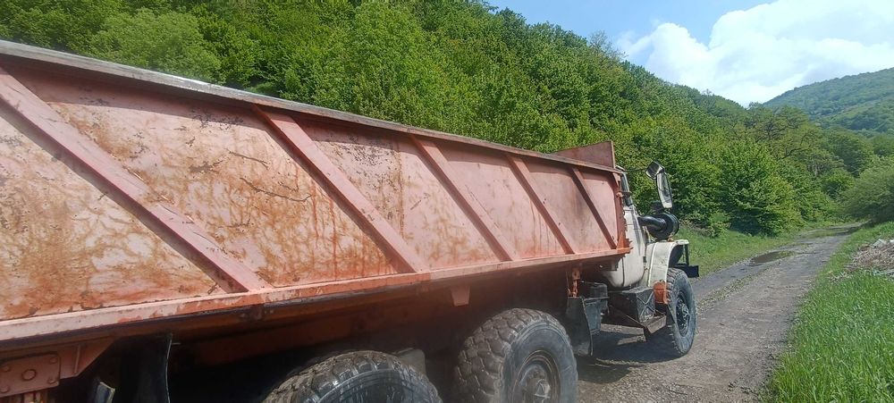 Урал 5577 в гарному стані