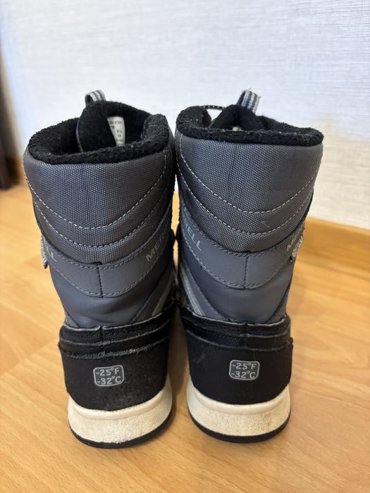 Продам  зимові черевики Merrell select dry 35 р