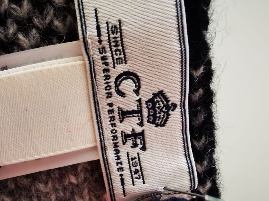 Cachecol Cortfiel lã Novo com etiqueta