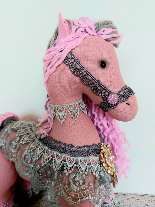 Кінь іграшка ручної роботи