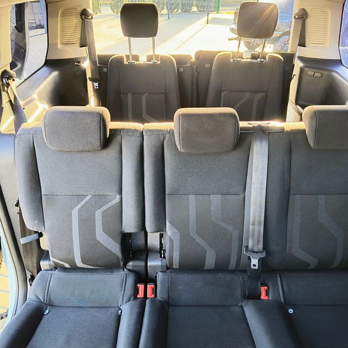 Продам авто Ford TOURNEO CONNECT 2013 р.в.