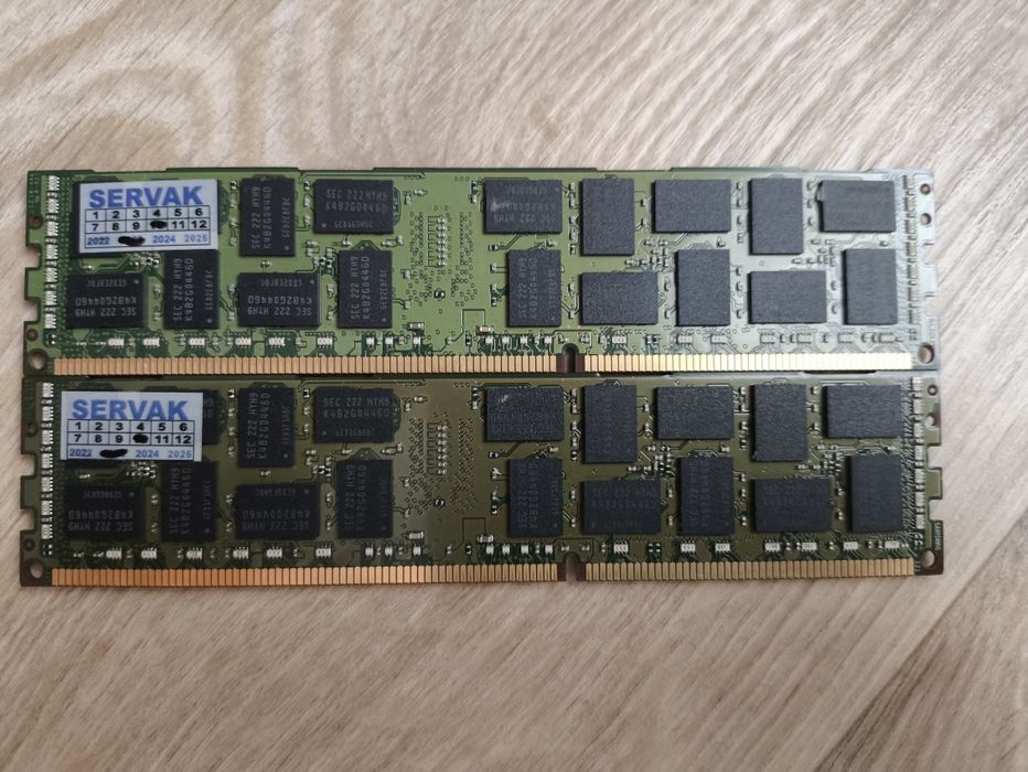 Серверна оперативна пам'ять DDR3 16gb 2x8