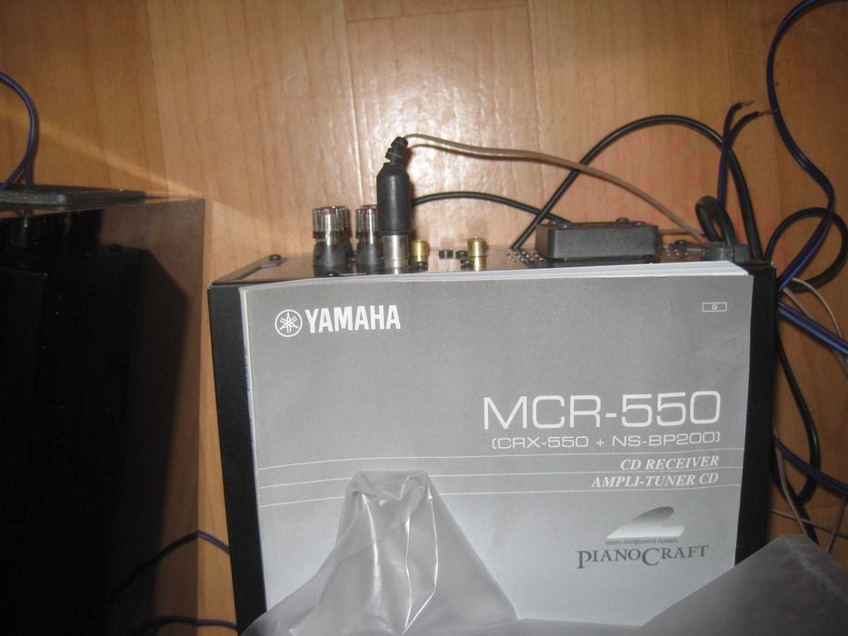 Продам музыкальный центр YAMAHA MCR 550