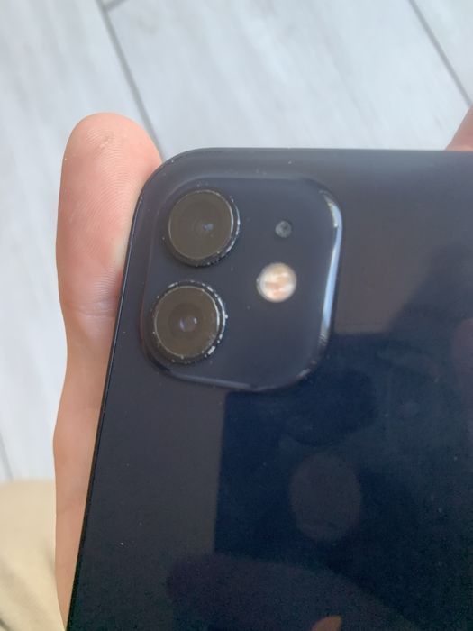 iPhone 12 256GB Czarny, ekran idealny, bateria 77%