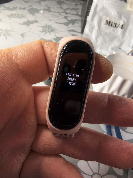 Opaska smartwatch Xiaomi mi band 4