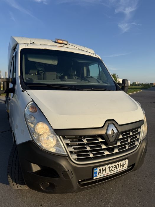 Продам евакуатор Автовоз Renault master 3