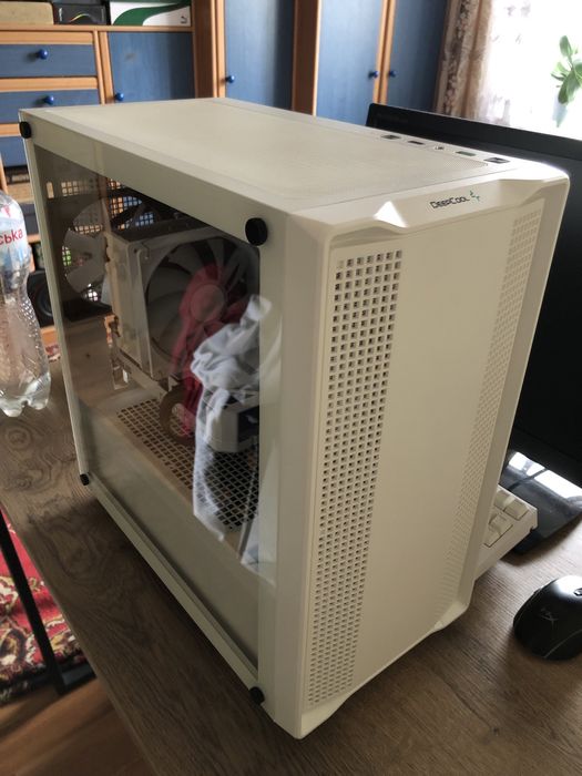 Iгровий комп’ютер новий(повний комплект)