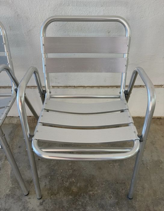 4 cadeiras em aluminio