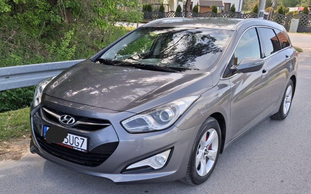 Hundai i40 2011r  1.7 crdi kamera cofania