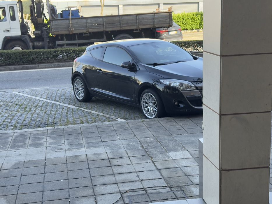 Megane 3 2.0 TCE 180 Cavalos