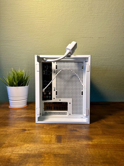 NOWY komputer gamingowy Intel Ultra 5, 32GB DDR5, RTX5070