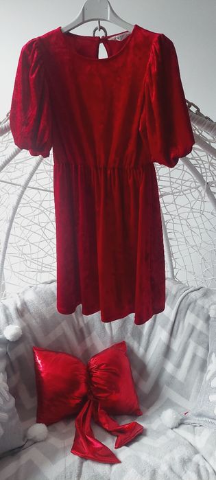 Sukienka świąteczna H&M 134/140 welurowa czerwona welur Święta.