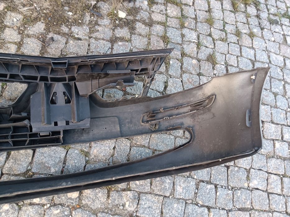 Parachoques Renault modus para choques 2006