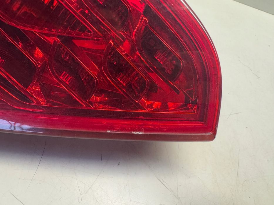 Audi A5 8T Sportback Lampa Lewy TYŁ W Klapę LED 8T0945093A