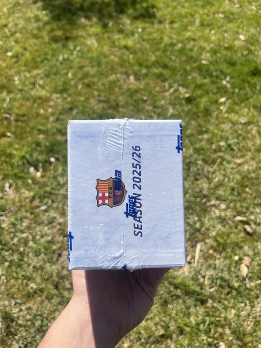 Topps Barcelona 2025/26 Hobby Box
