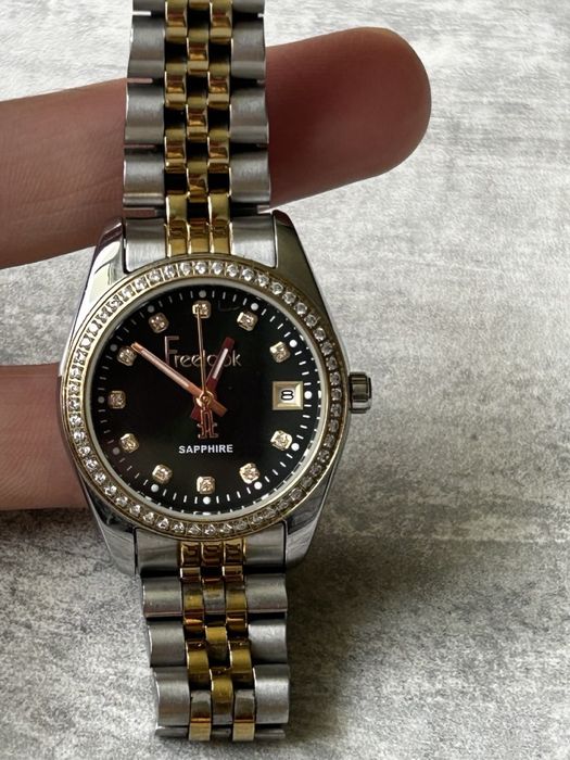 Годинник FREELOOK charmant