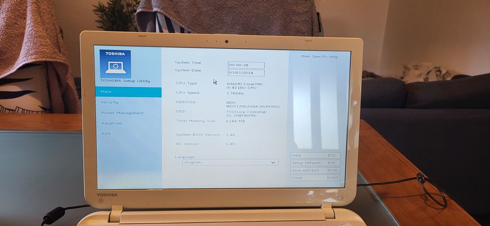 Portátil Toshiba i5