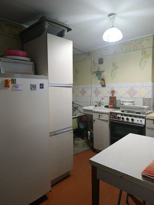 Продаж квартири на землі вул Демократична