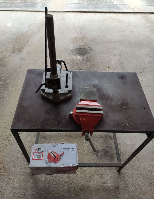 Stolik warsztatowy składany + imadlo