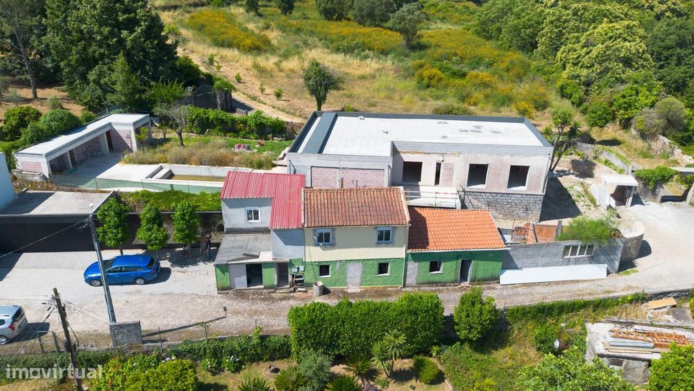 Moradia T3 para remodelaçao em Adaúfe, Braga - Oportunidade Única!