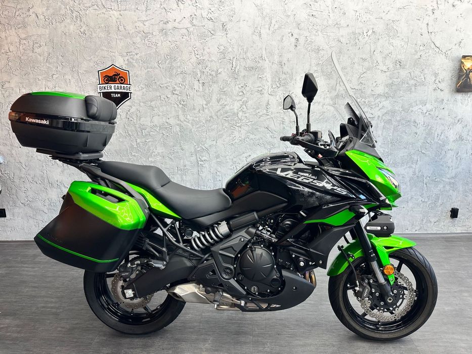 Kawasaki Versys 650 Kawasaki Versys 650, piekny stan, kurfry, halogeny, minimalny przebieg