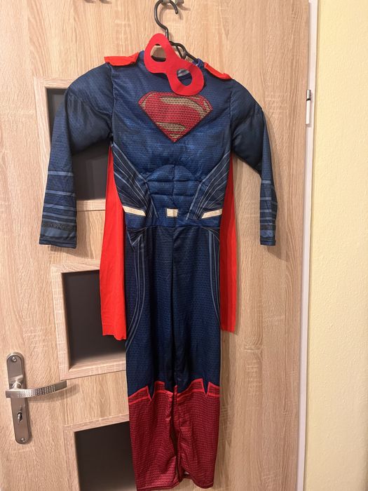 Stroj Supermana na 110/120 cm