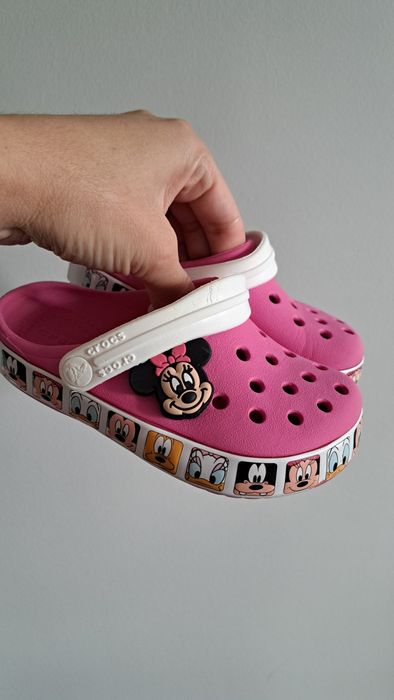 Klapki Crocs C9 lato