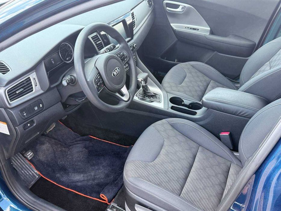 Kia Niro 2018 VIN KNDCB3LC0K5255350 фото оголошення 10 з 19