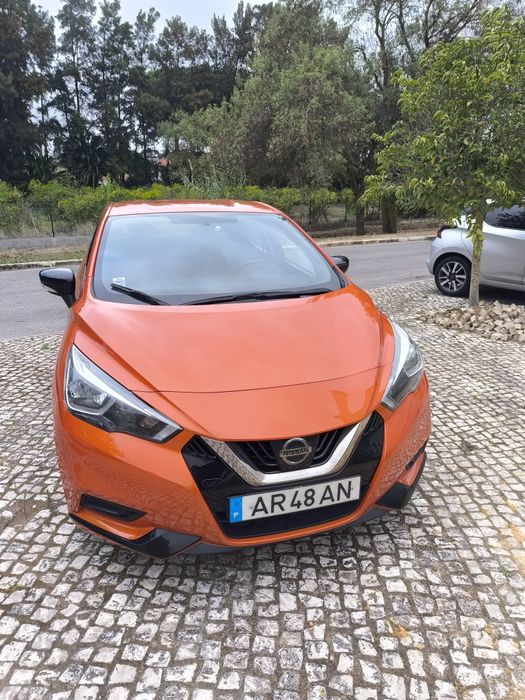 Nissan Micra um carro muito econômico.Fazemos financiamento.