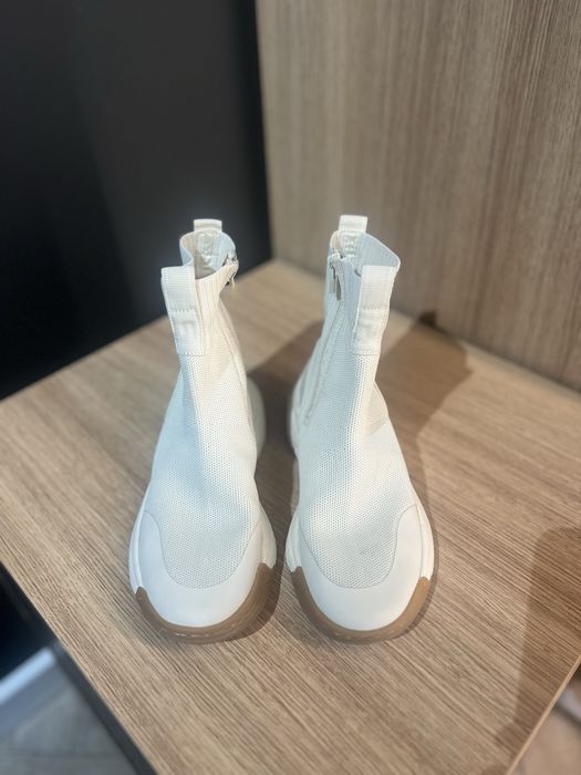 Zara трендовове взуття 36 р