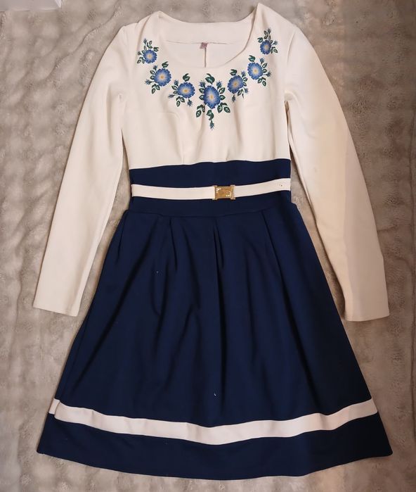 Вишиванки сукніІ для жінок