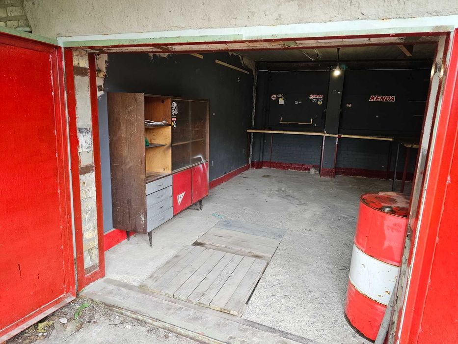 Здається в оренду гараж в АК КЕРМО (віул.Заводська 1-Б)