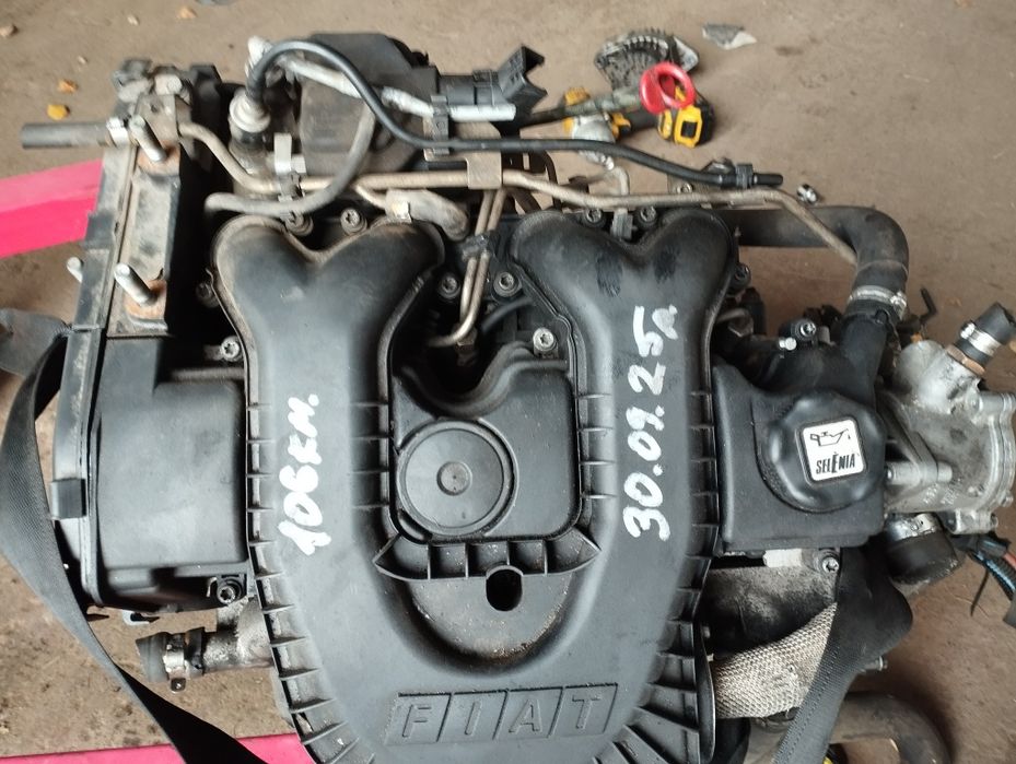 Двигун 1.9D Фіат Добло простий дизель мотор двигатель