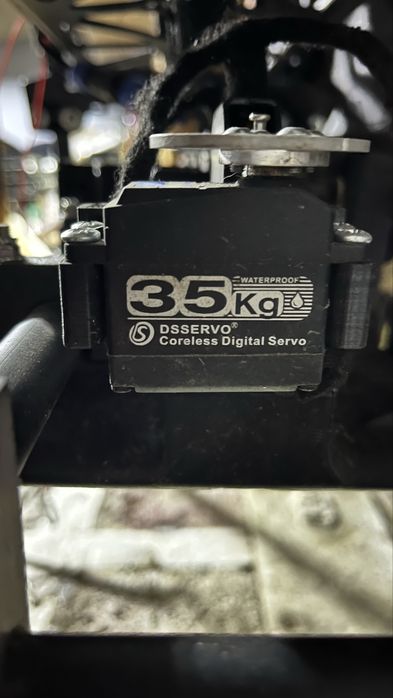 Дрон типу яга , камера, модуль GPS