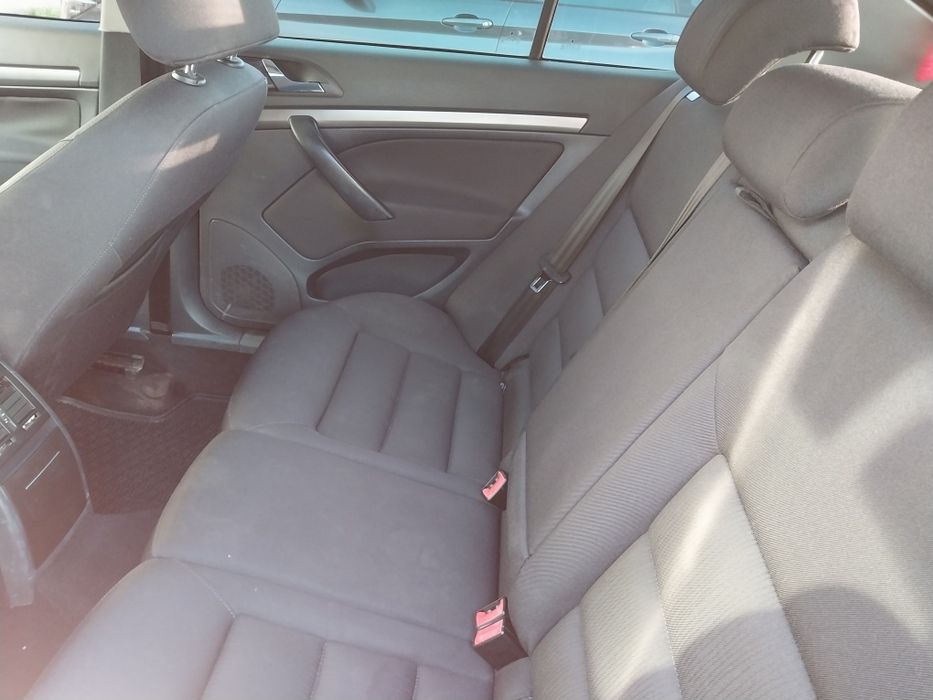 Машина у горпому стані усе зроблено по ходові і двигун