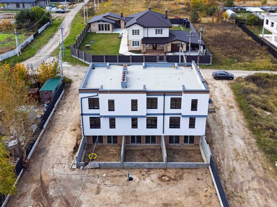 Продаж таунхаусів нове котеджне містечко Крюковщина Миру Бучанський рн