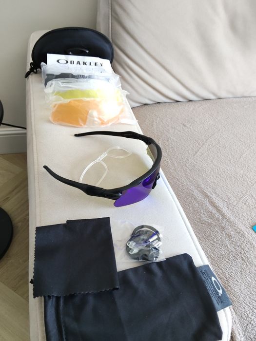 okulary przeciwsłoneczne  Oakley radar czarne !