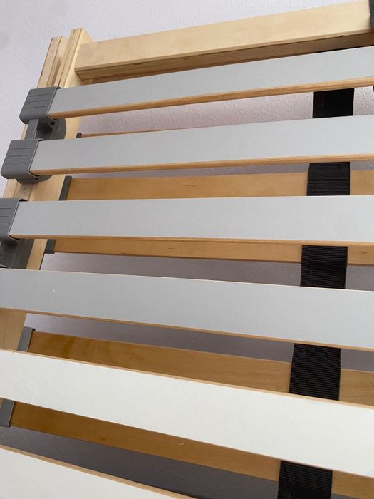 Cama, estrado e colchão