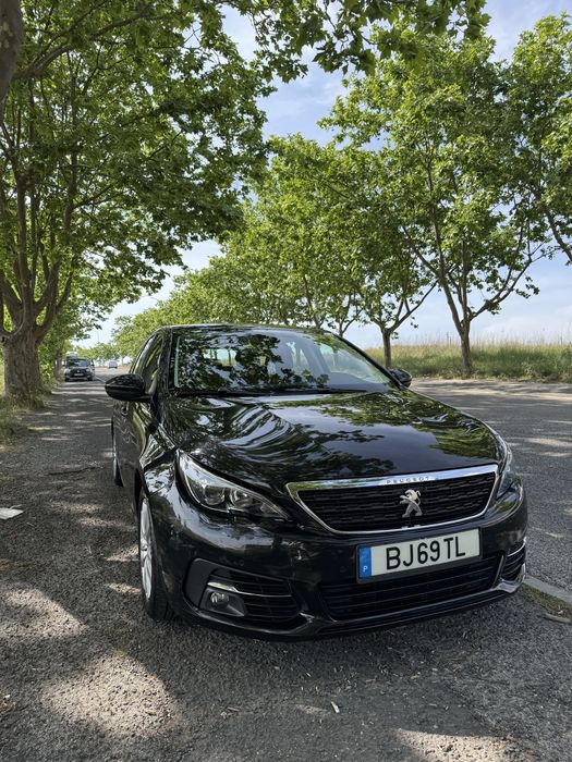 Vendo Peugeot 308 SW 2019 — photo 2