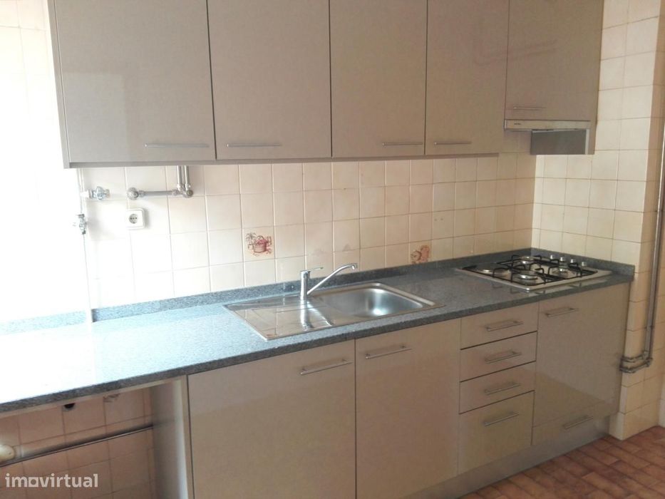 Apartamento T1 em Coimbra (Urb. do Loreto)