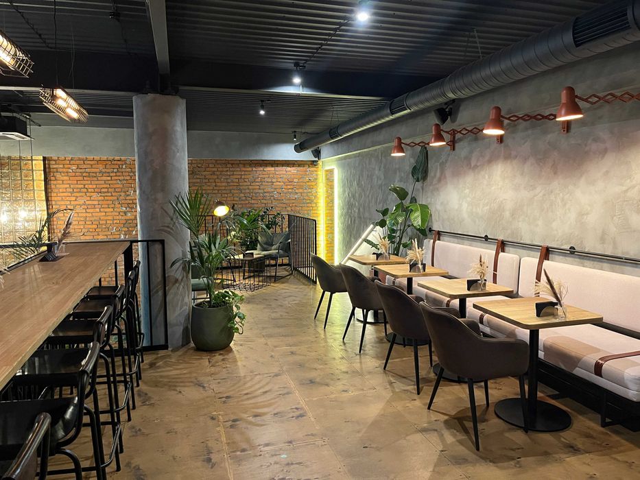 ОРЕНДА. ФАСАД. Ресторан / Кафе. Готовий бізнес. Варшавський.